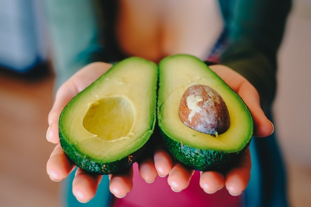 Read This And Never Throw Away Avocado Seeds Again